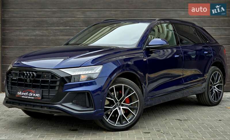Позашляховик / Кросовер Audi Q8 2018 в Миколаєві
