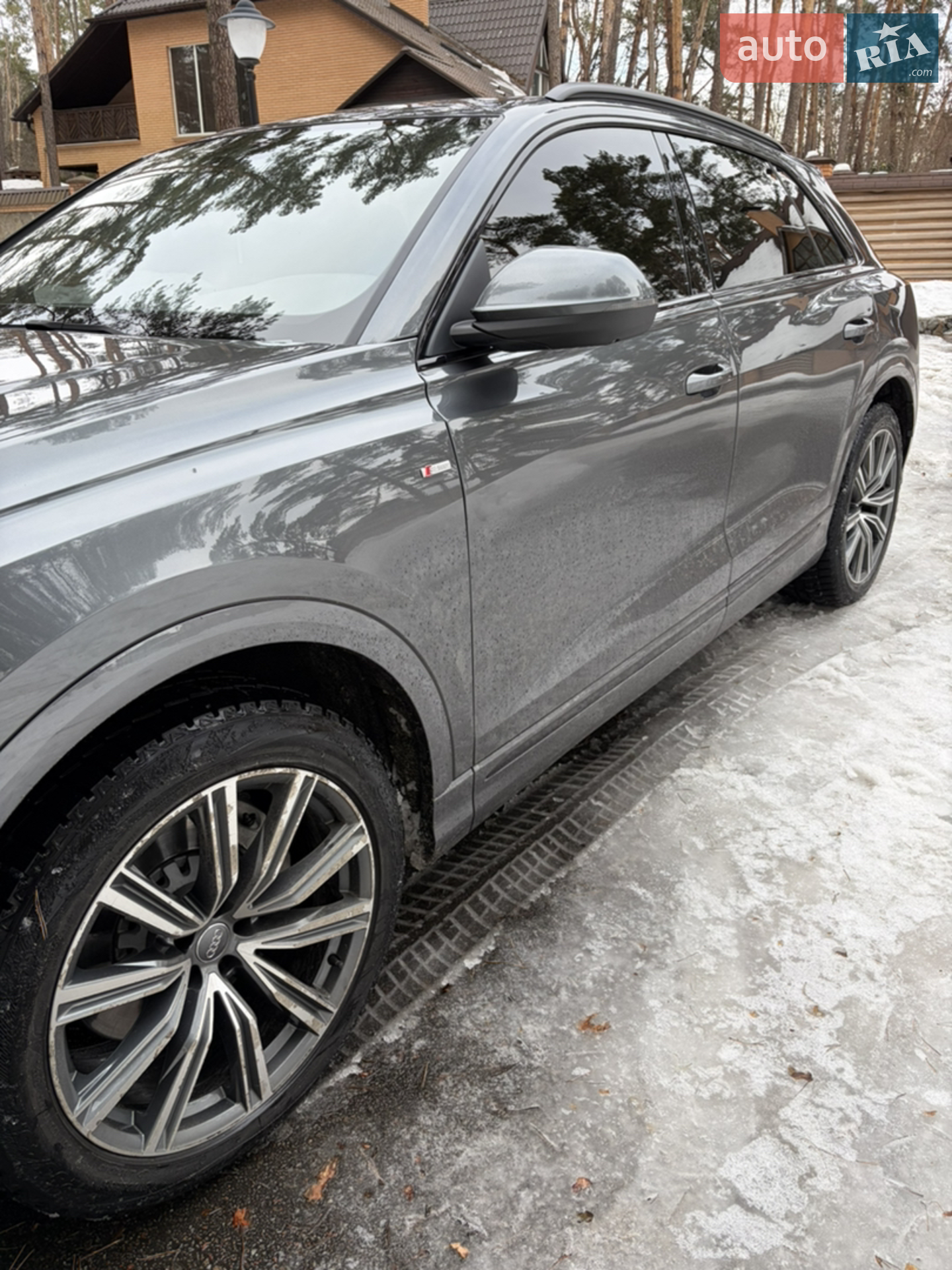2019 Audi Q8 - мініатюра 4