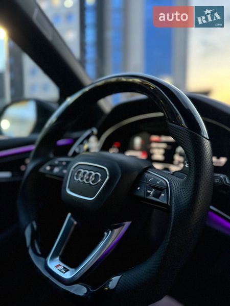 Внедорожник / Кроссовер Audi Q8 2018 в Ивано-Франковске