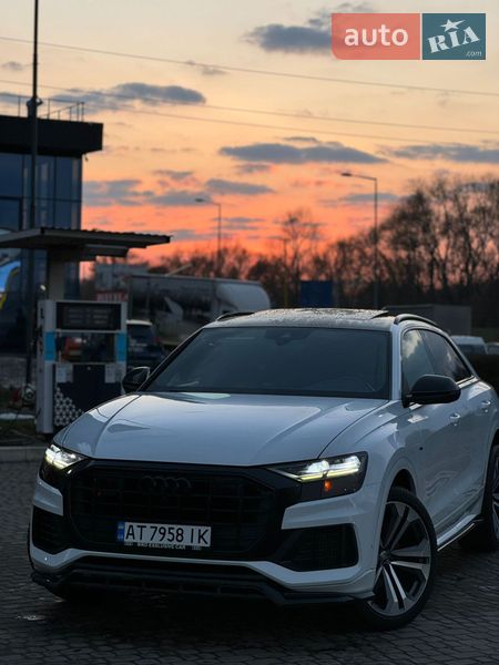 Внедорожник / Кроссовер Audi Q8 2018 в Ивано-Франковске