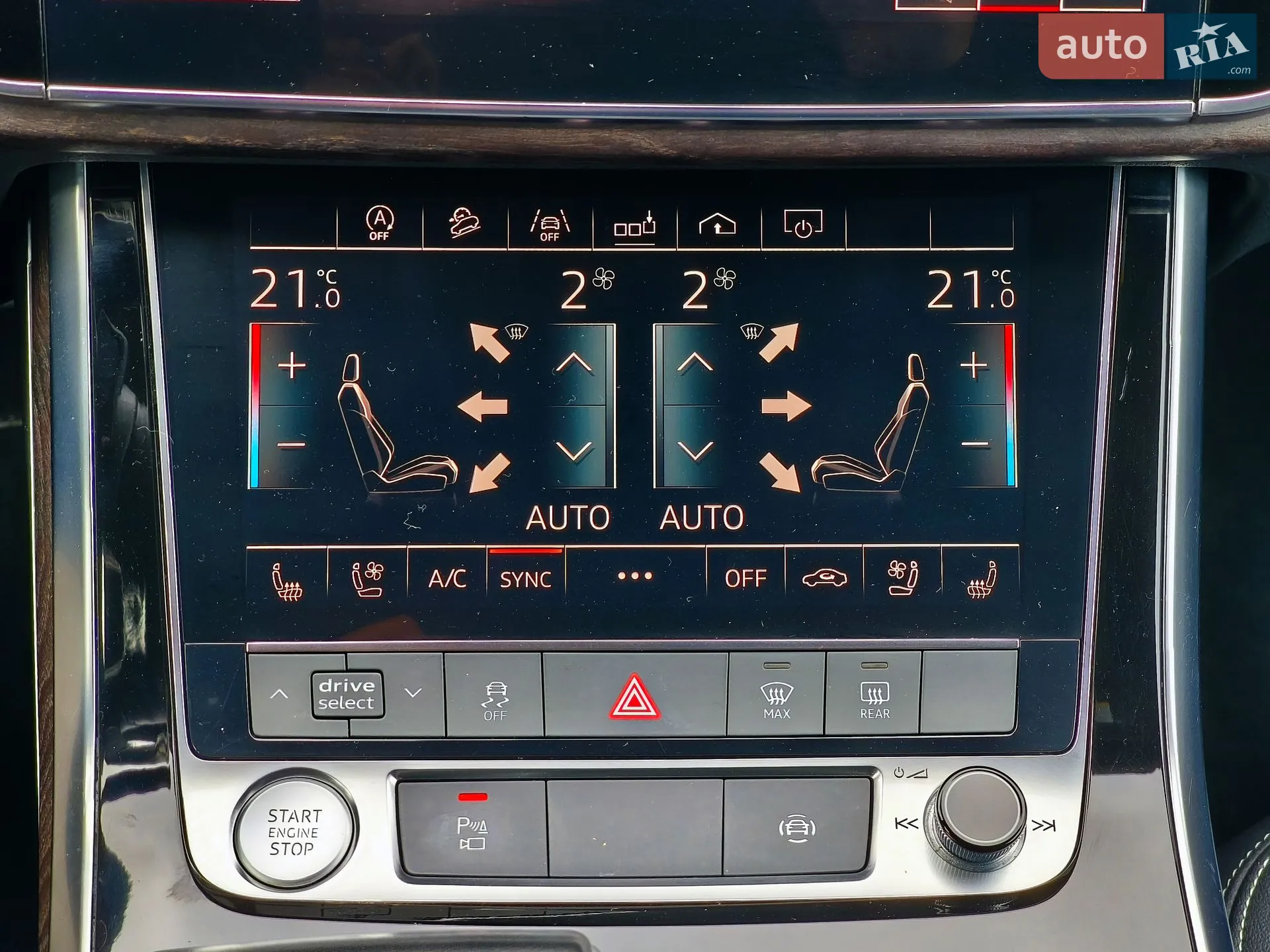 2019 Audi Q8 - мініатюра 12