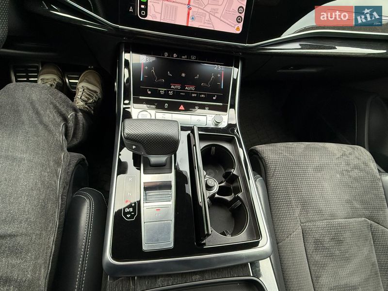 Позашляховик / Кросовер Audi Q8 2018 в Львові