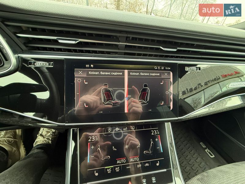 Позашляховик / Кросовер Audi Q8 2018 в Львові