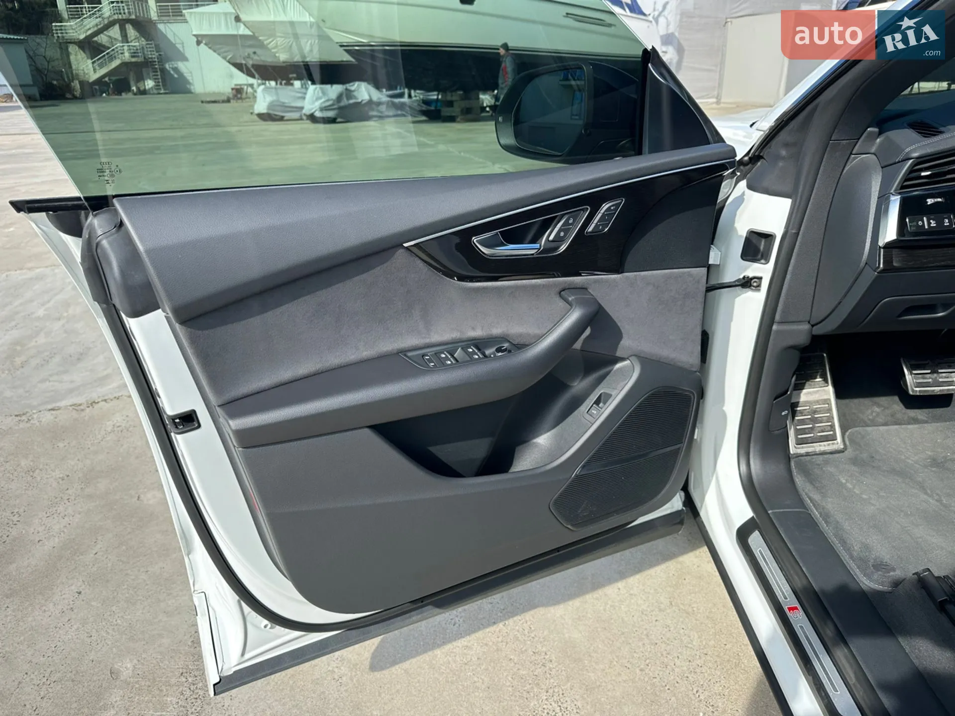 2024 Audi Q8 - мініатюра 11