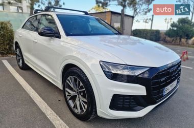 Позашляховик / Кросовер Audi Q8 2021 в Одесі