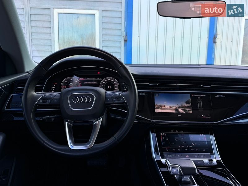 Внедорожник / Кроссовер Audi Q8 2023 в Виннице