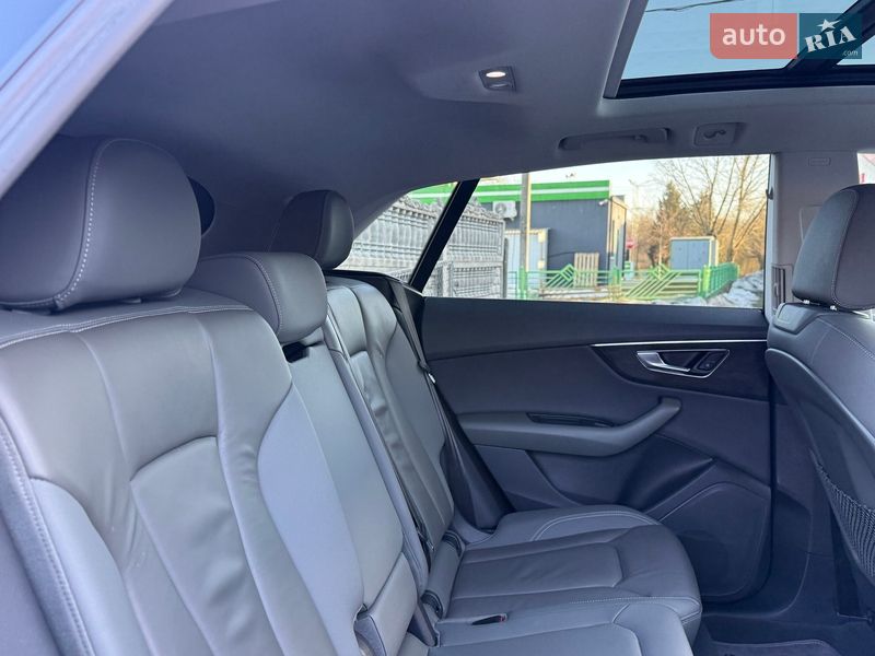 Позашляховик / Кросовер Audi Q8 2018 в Тернополі