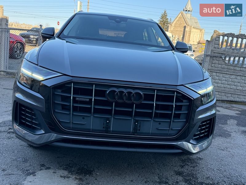 Позашляховик / Кросовер Audi Q8 2018 в Тернополі