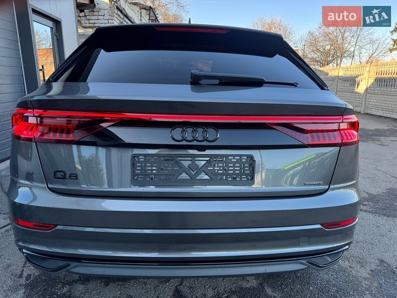 Позашляховик / Кросовер Audi Q8 2018 в Тернополі