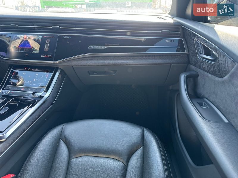 Позашляховик / Кросовер Audi Q8 2019 в Тернополі