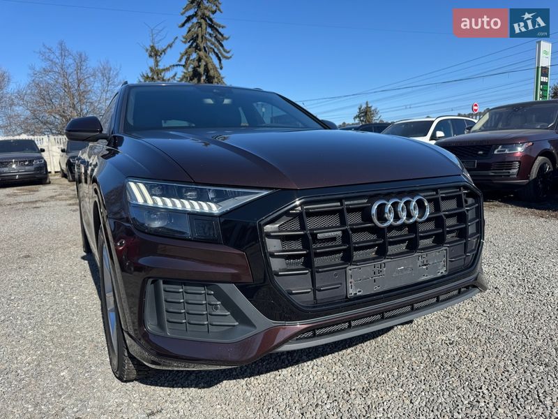 Позашляховик / Кросовер Audi Q8 2019 в Тернополі
