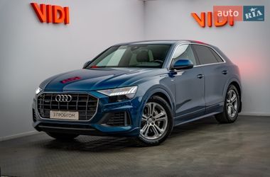 Позашляховик / Кросовер Audi Q8 2018 в Києві