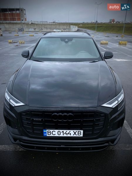 Audi Q8 2020