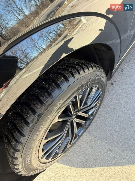 Внедорожник / Кроссовер Audi Q8 2023 в Дубно