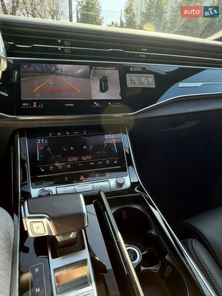 Внедорожник / Кроссовер Audi Q8 2023 в Дубно