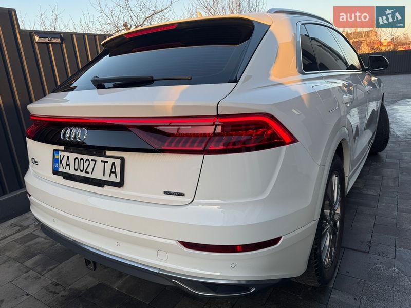 Позашляховик / Кросовер Audi Q8 2018 в Києві