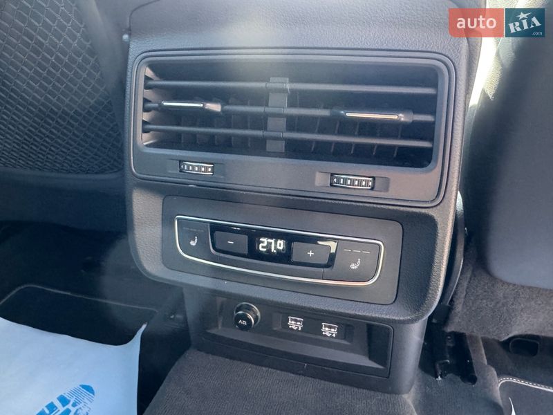 Позашляховик / Кросовер Audi Q8 2018 в Києві