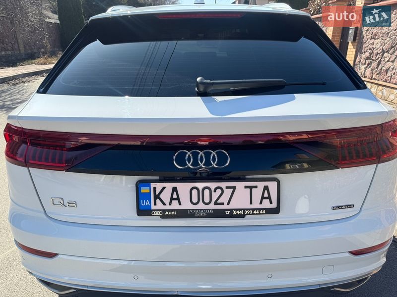Позашляховик / Кросовер Audi Q8 2018 в Києві