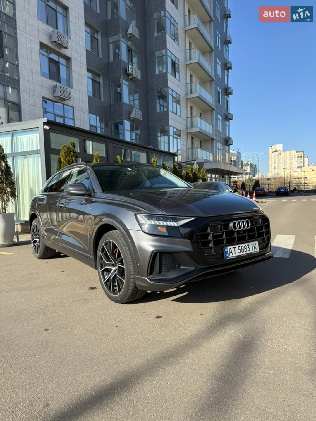 2020 Audi Q8 - мініатюра 8