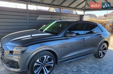 Позашляховик / Кросовер Audi Q8 2019 в Вінниці