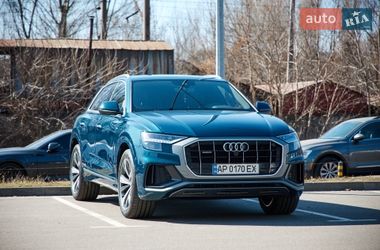 Внедорожник / Кроссовер Audi Q8 2019 в Киеве