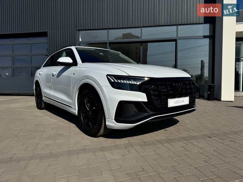 Audi Q8 2023