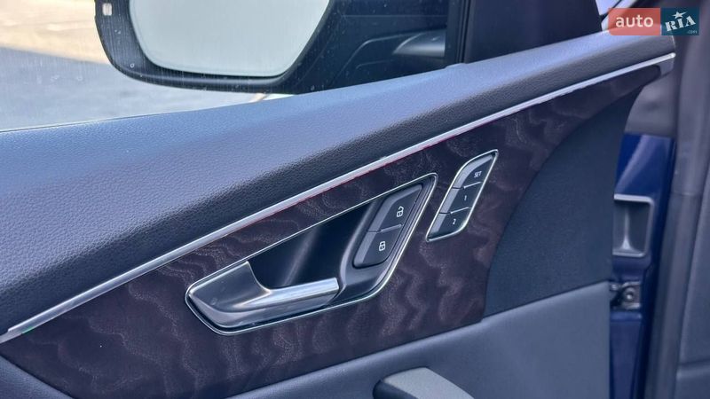 Внедорожник / Кроссовер Audi Q8 2019 в Луцке