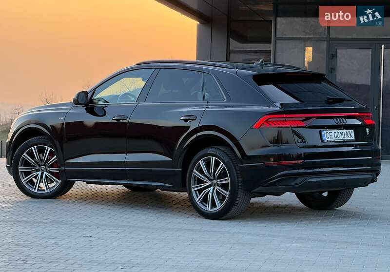Внедорожник / Кроссовер Audi Q8 2021 в Черновцах
