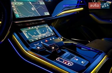 Внедорожник / Кроссовер Audi Q8 2021 в Черновцах