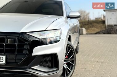 Внедорожник / Кроссовер Audi Q8 2020 в Киеве