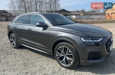 Внедорожник / Кроссовер Audi Q8 2018 в Теофиполе