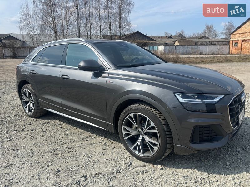 Audi Q8 2018