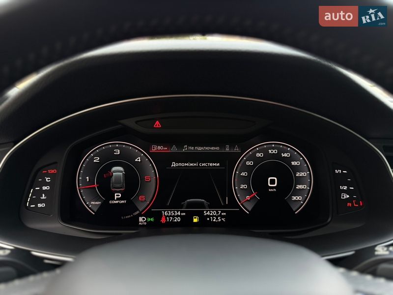 Позашляховик / Кросовер Audi Q8 2018 в Львові