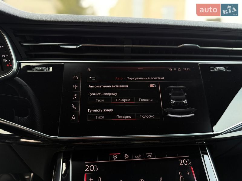 Позашляховик / Кросовер Audi Q8 2018 в Львові