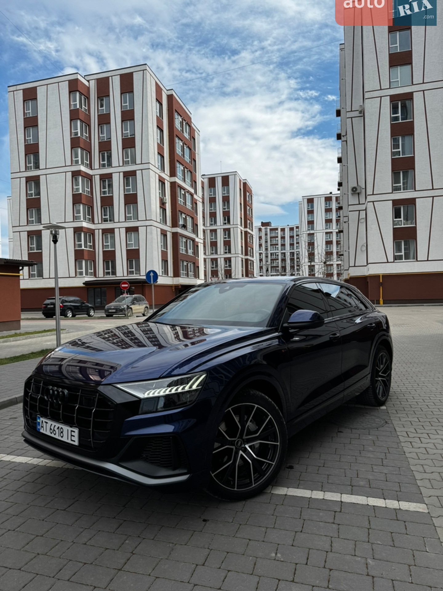 2019 Audi Q8 - фото 1
