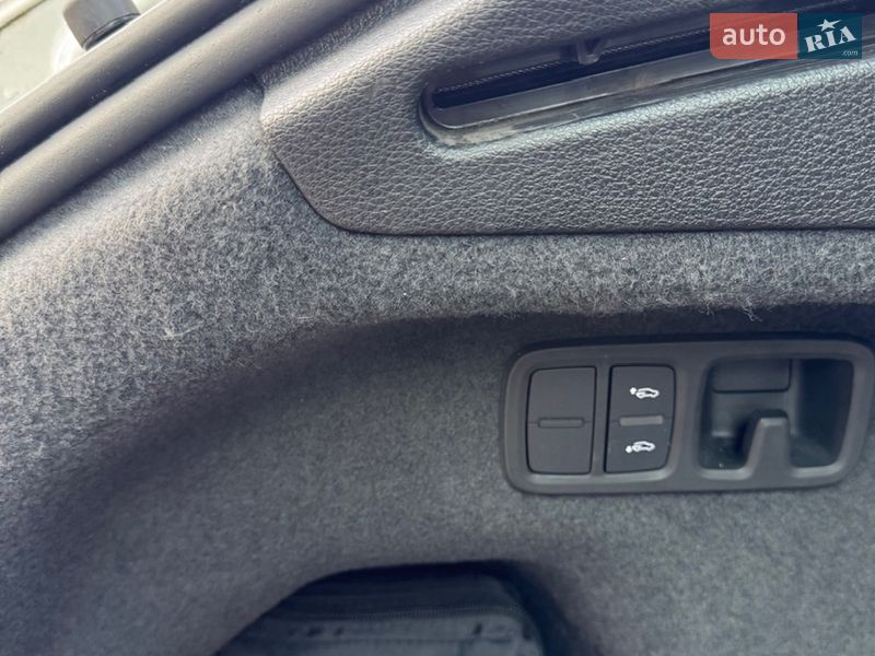 Внедорожник / Кроссовер Audi Q8 2018 в Киеве