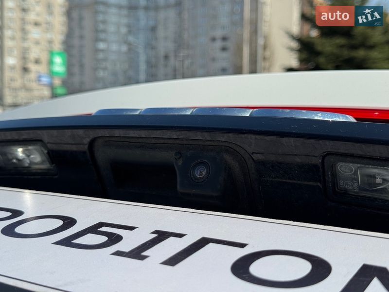 Внедорожник / Кроссовер Audi Q8 2019 в Киеве