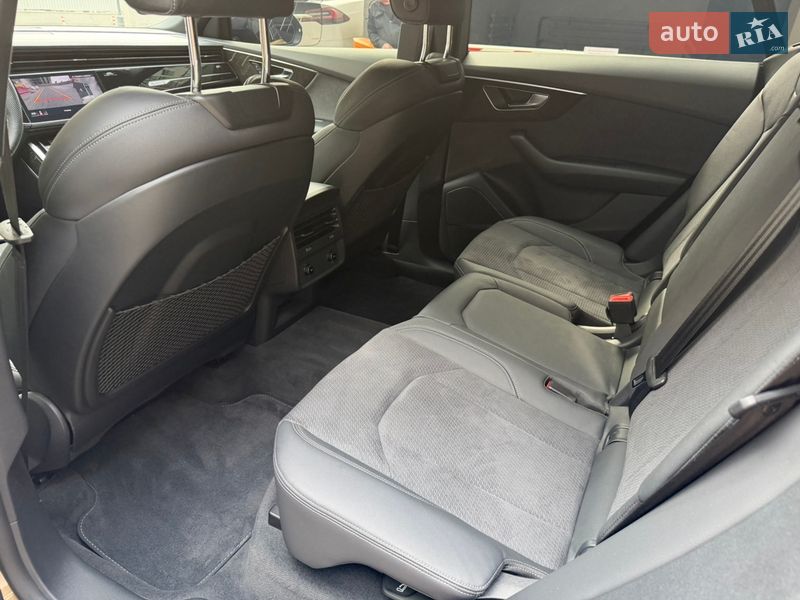 Внедорожник / Кроссовер Audi Q8 2025 в Киеве фото 64 Внедорожник / Кроссовер Audi Q8 2025 в Киеве