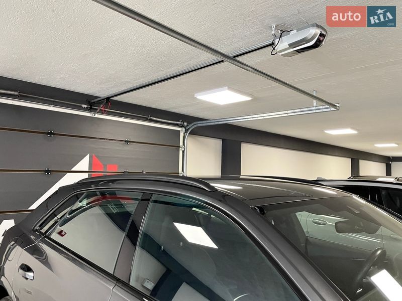 Внедорожник / Кроссовер Audi Q8 2023 в Львове