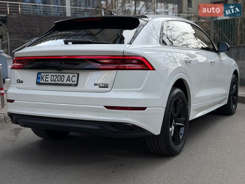 Внедорожник / Кроссовер Audi Q8 2020 в Киеве фото 10 Внедорожник / Кроссовер Audi Q8 2020 в Киеве