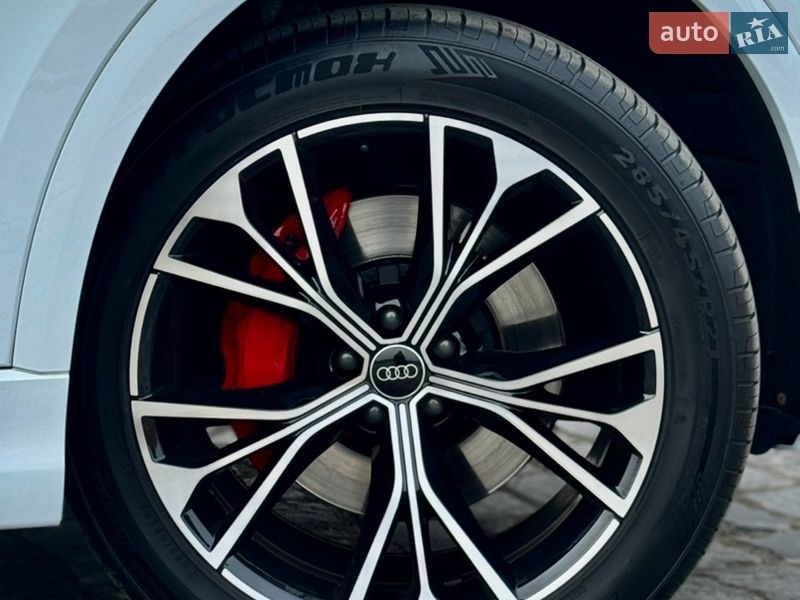 Внедорожник / Кроссовер Audi Q8 2023 в Киеве фото 13 Внедорожник / Кроссовер Audi Q8 2023 в Киеве