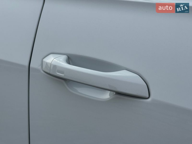 Внедорожник / Кроссовер Audi Q8 2023 в Киеве фото 132 Внедорожник / Кроссовер Audi Q8 2023 в Киеве