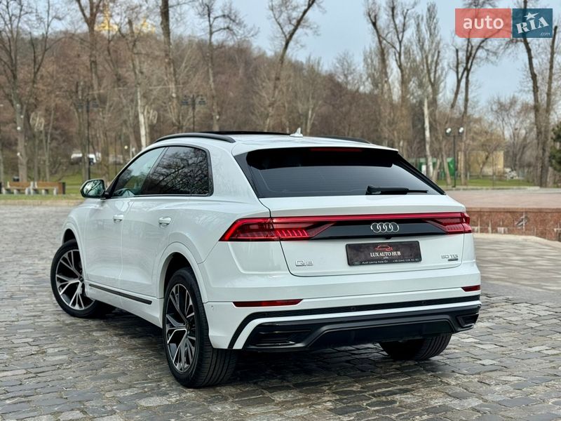 Внедорожник / Кроссовер Audi Q8 2023 в Киеве фото 141 Внедорожник / Кроссовер Audi Q8 2023 в Киеве