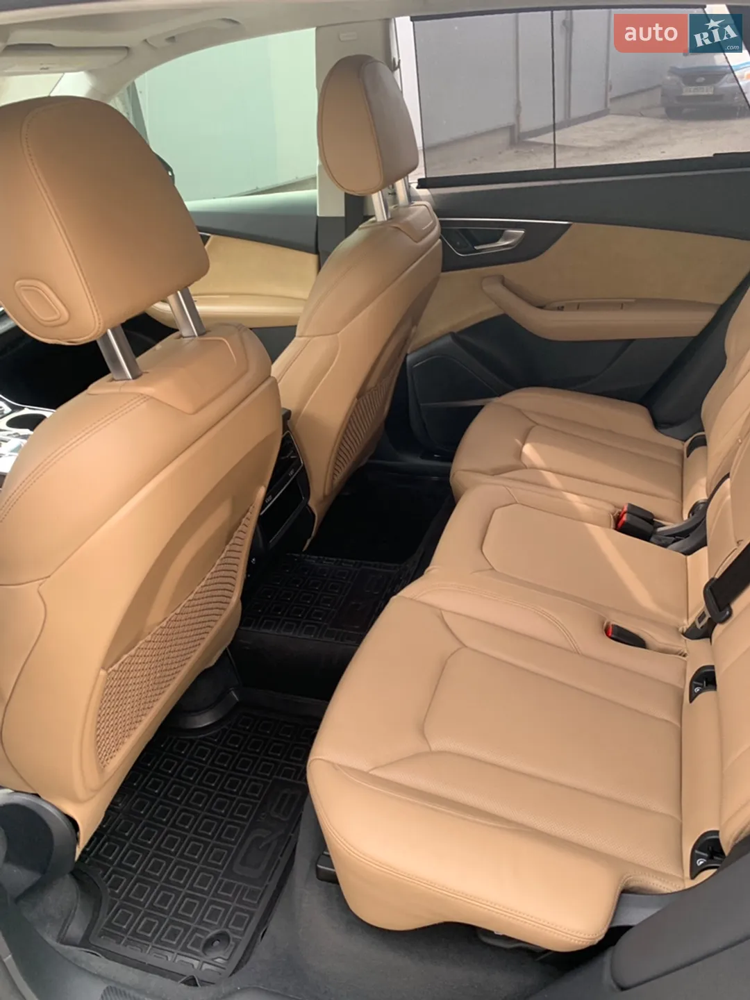 2019 Audi Q8 - мініатюра 14