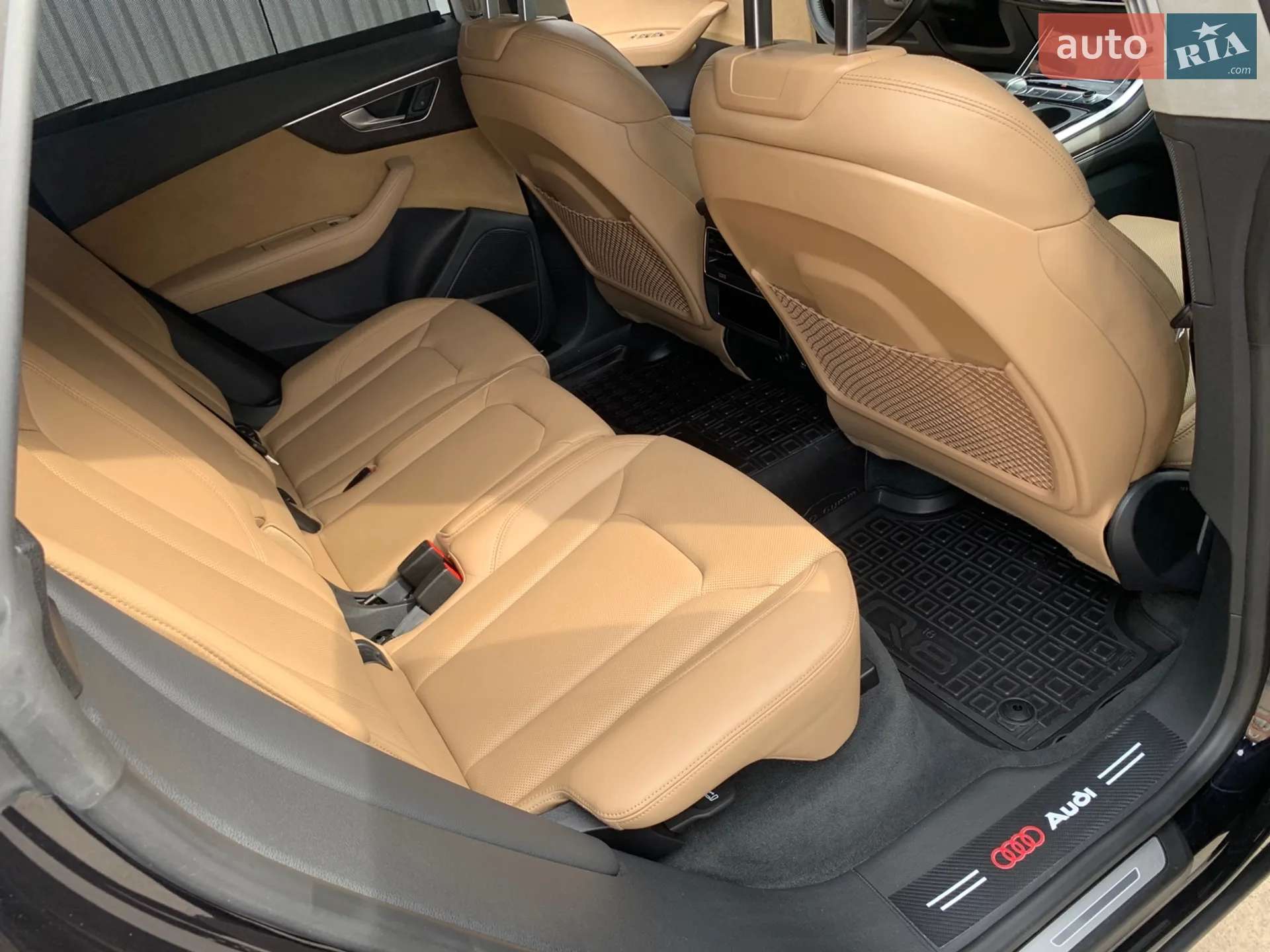 2019 Audi Q8 - мініатюра 17