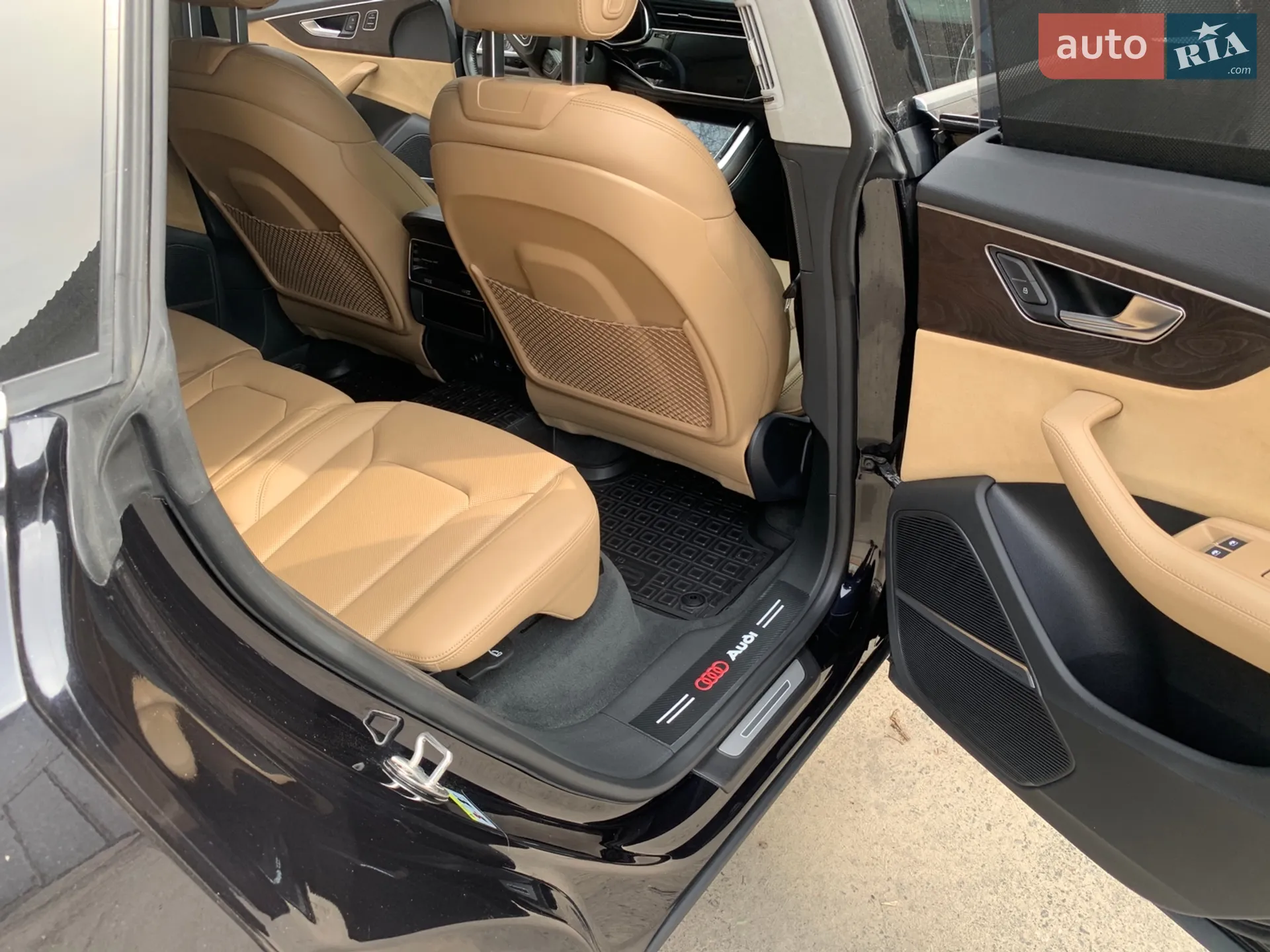 2019 Audi Q8 - мініатюра 18