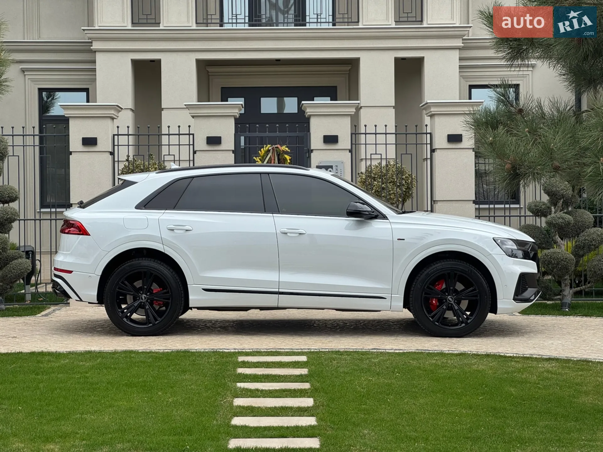 2019 Audi Q8 - мініатюра 10