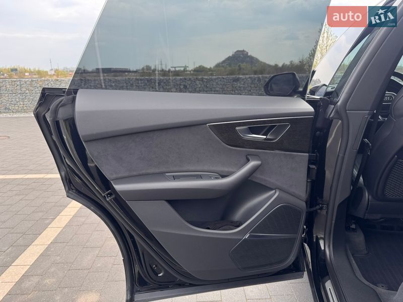 Позашляховик / Кросовер Audi Q8 2023 в Мукачевому фото 79 Позашляховик / Кросовер Audi Q8 2023 в Мукачевому