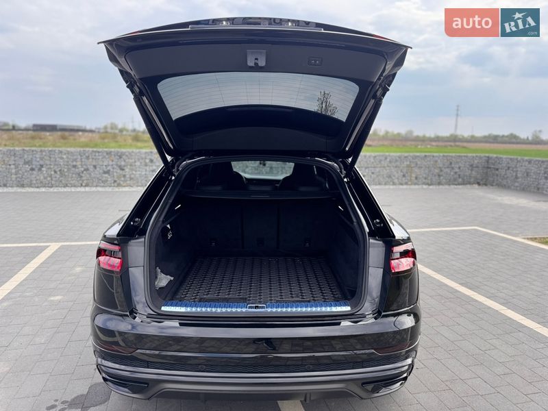 Позашляховик / Кросовер Audi Q8 2023 в Мукачевому фото 82 Позашляховик / Кросовер Audi Q8 2023 в Мукачевому