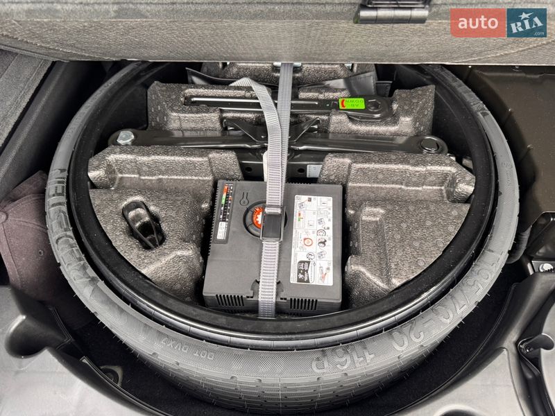 Позашляховик / Кросовер Audi Q8 2023 в Мукачевому фото 85 Позашляховик / Кросовер Audi Q8 2023 в Мукачевому